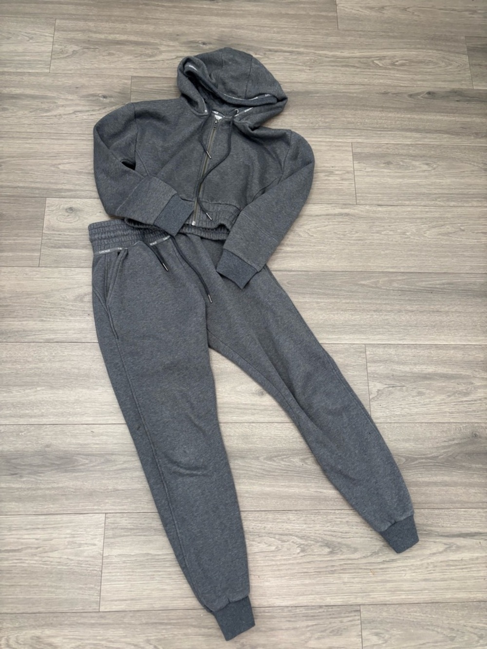 Lounge Charcoal Grey Women's Jogger Sweats and Zip Up Crop Hoodie